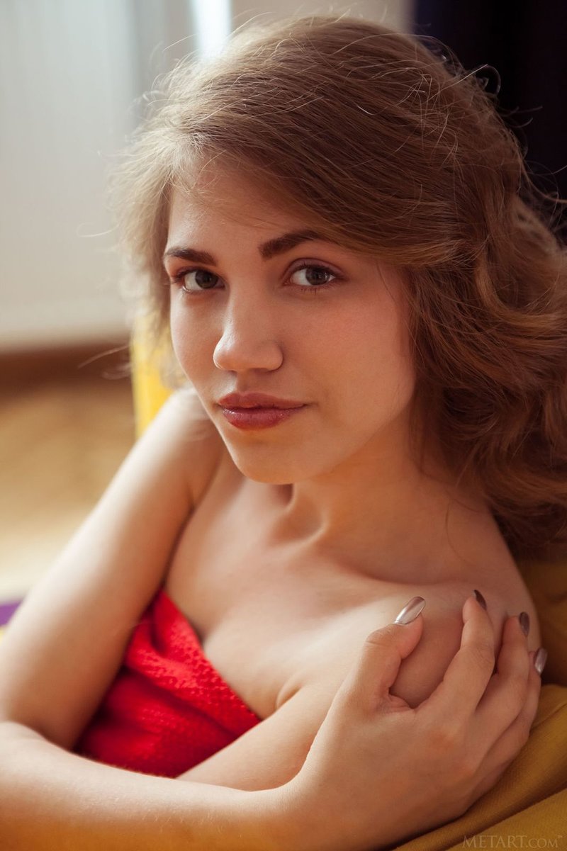 Марина, 19