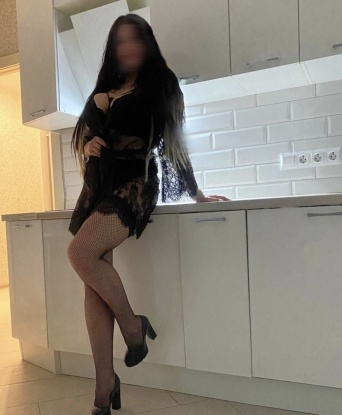 Арина, 25